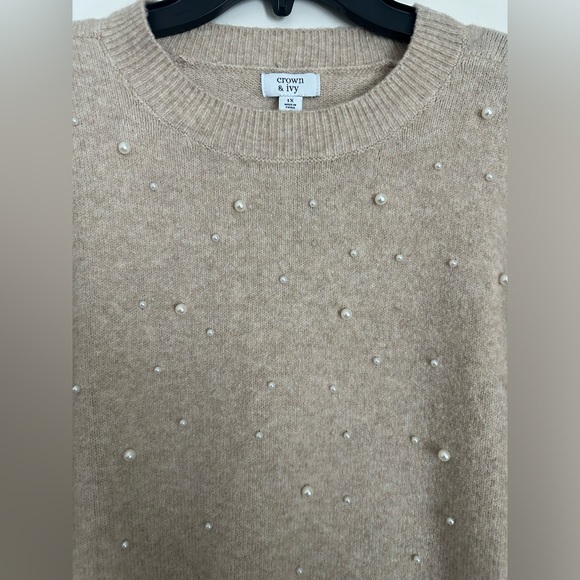 Plus Size Pearl Jewel Sweater - Picture 4 of 5